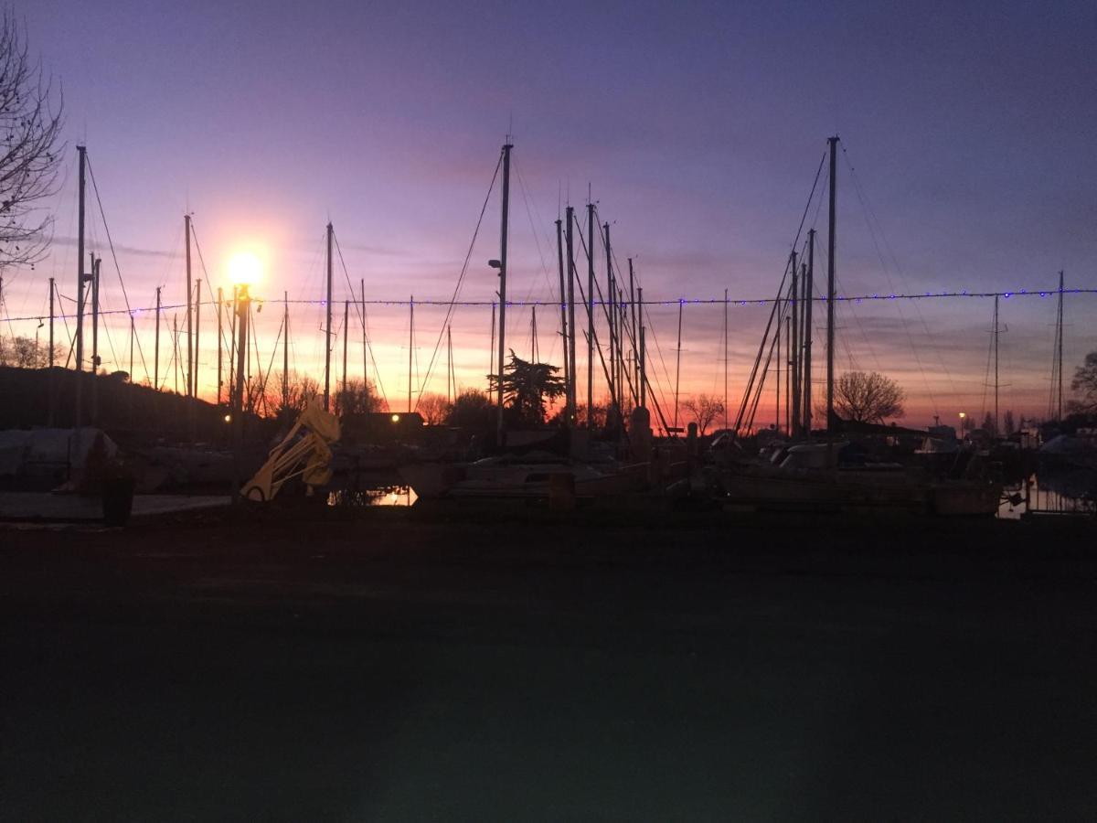 La Maison Du Port Mortagne-sur-Gironde Dış mekan fotoğraf
