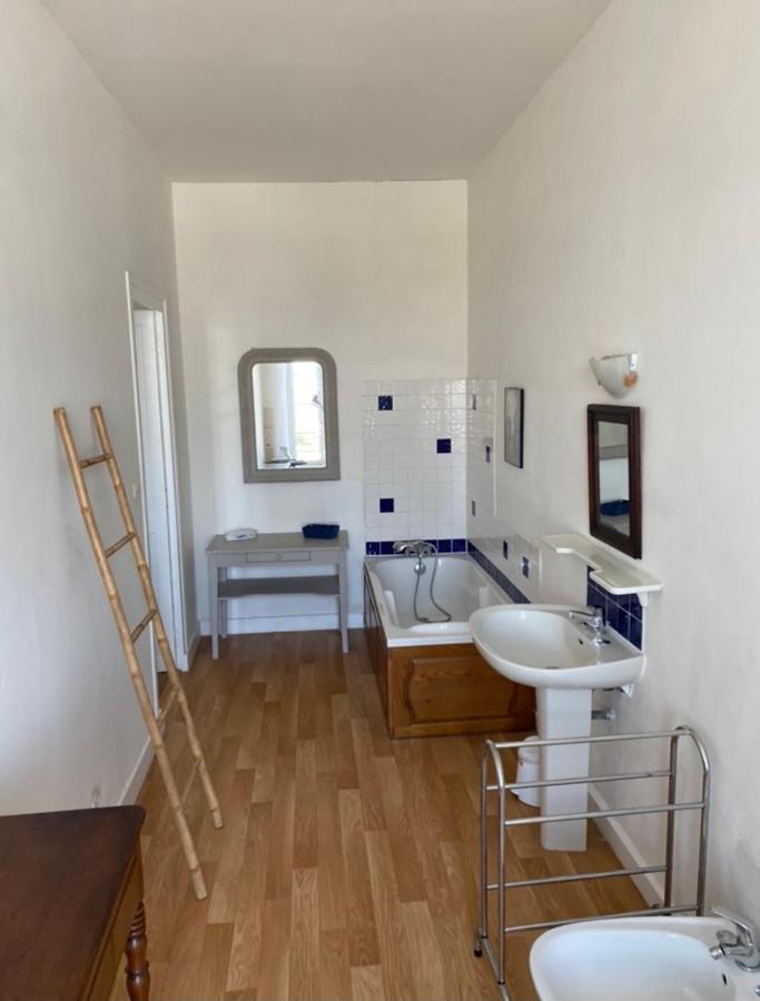 La Maison Du Port Mortagne-sur-Gironde Dış mekan fotoğraf