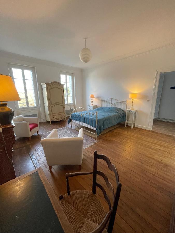 La Maison Du Port Mortagne-sur-Gironde Dış mekan fotoğraf
